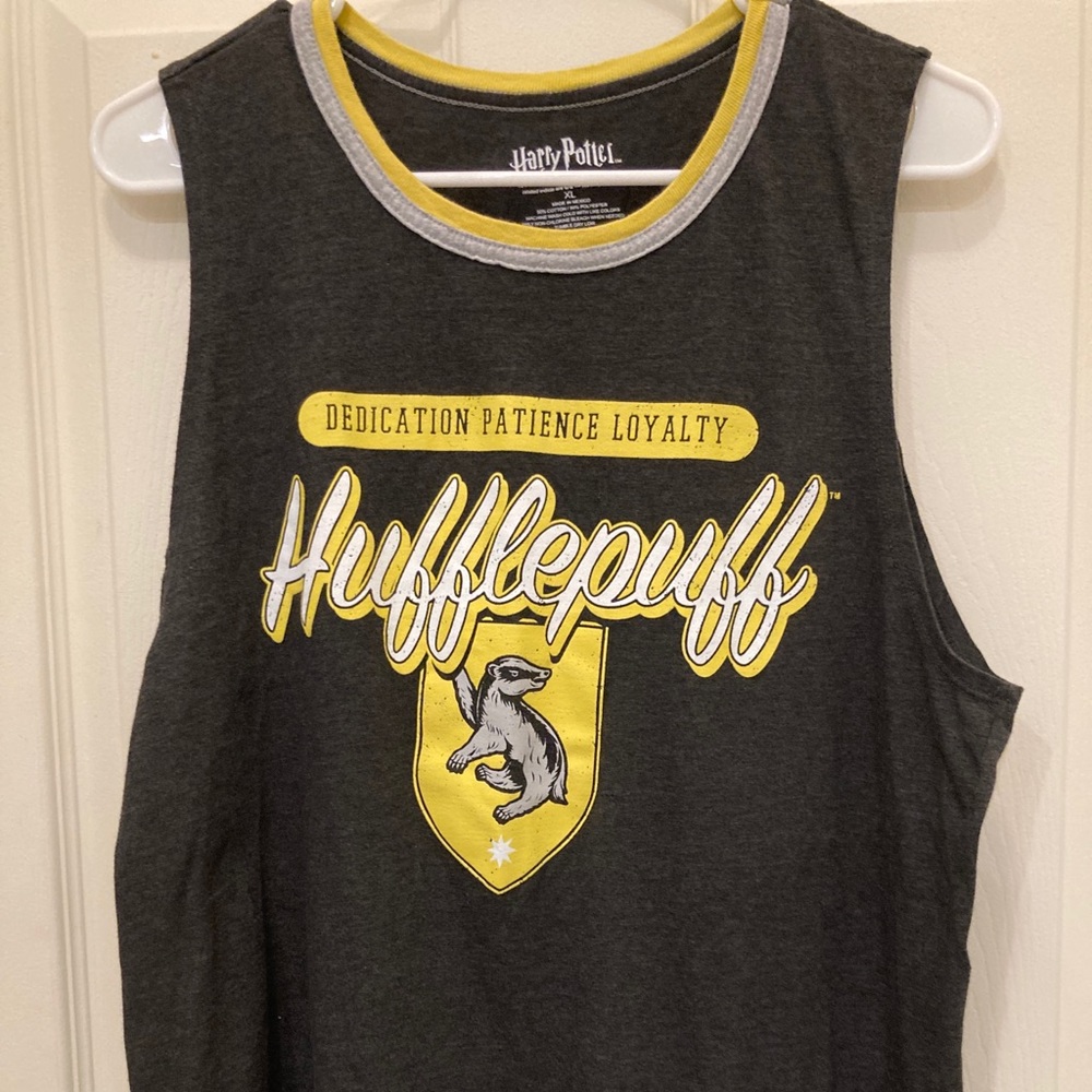 Harry Potter Women’s Tank Top Xl Hufflepuff NWOT